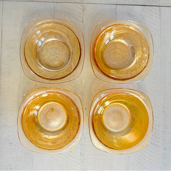 Vintage Floragold Louisa Square Bowls - Jeannette Glass - Picture 4 of 6
